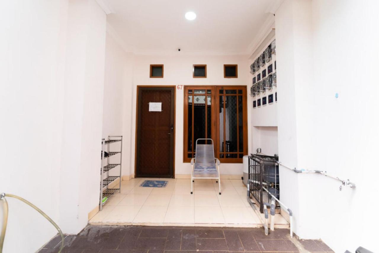 Koolkost Syariah @ Kebon Kacang III Street Giacarta Esterno foto